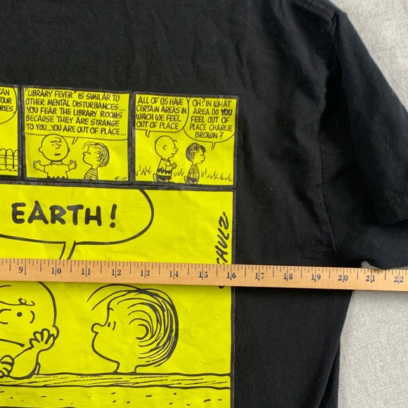 Peanuts Black Tee with Yellow Accents dream clothing Charlie Brown - Picture 5 of 15